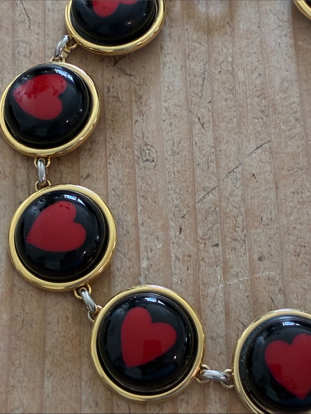 Moschino Statement Necklace Gold Black Enamel Red Hearts - Picture 4 of 11